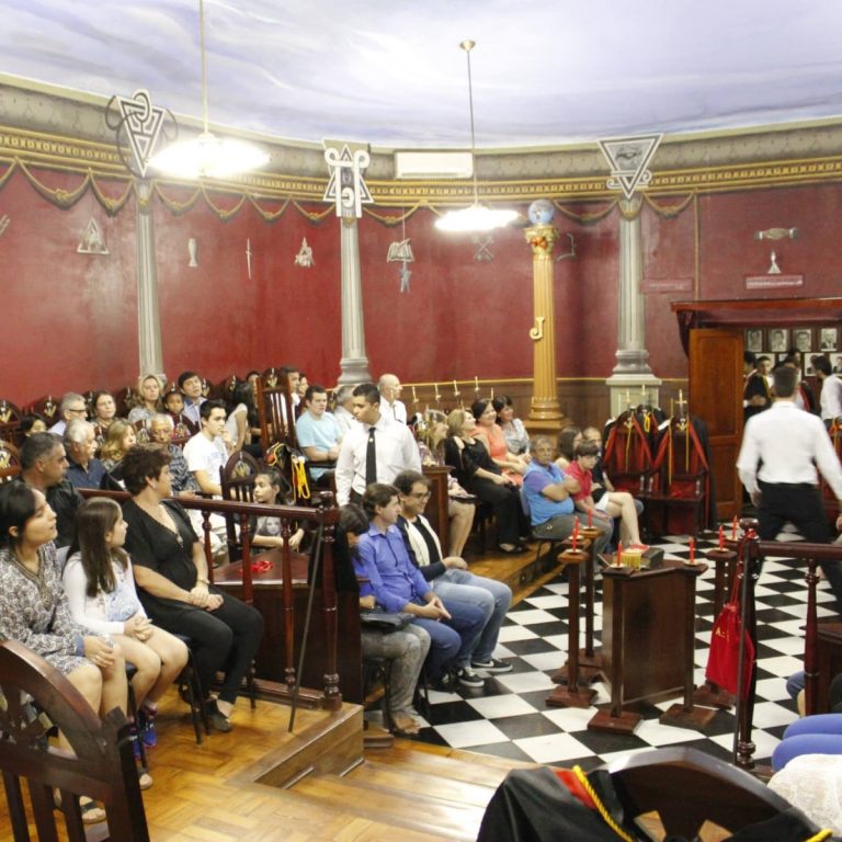 54ª Gestão - Posse e Instalação dos Oficiais e Cerimônia do Abraço